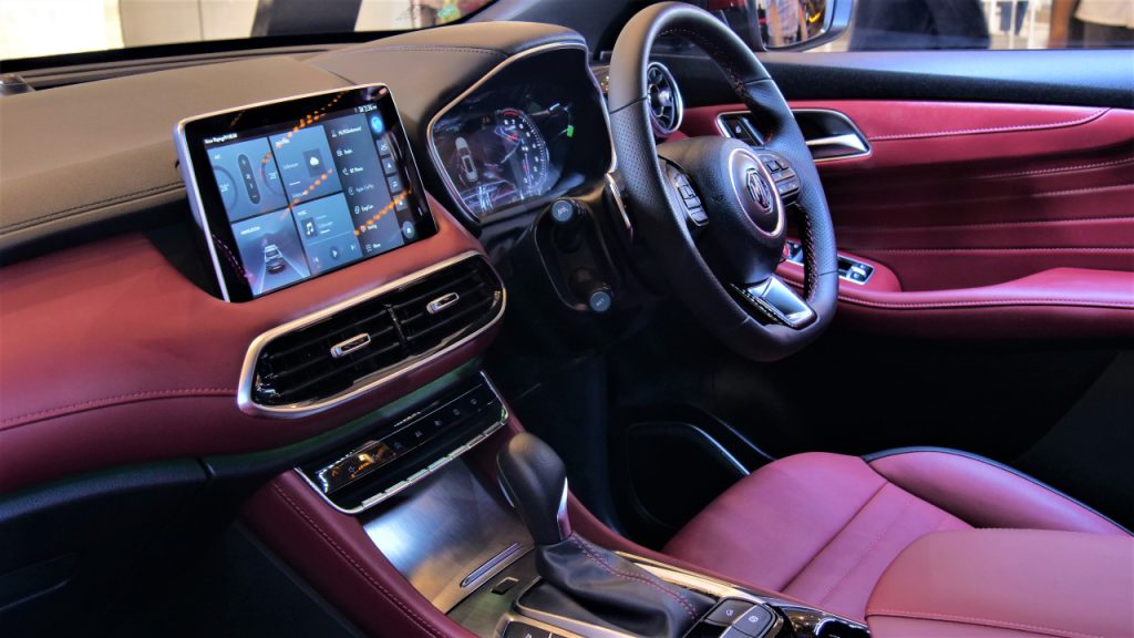 Fitur Konektivitas Mobil Pintar yang Makin Terasa di Aktivitas Harian